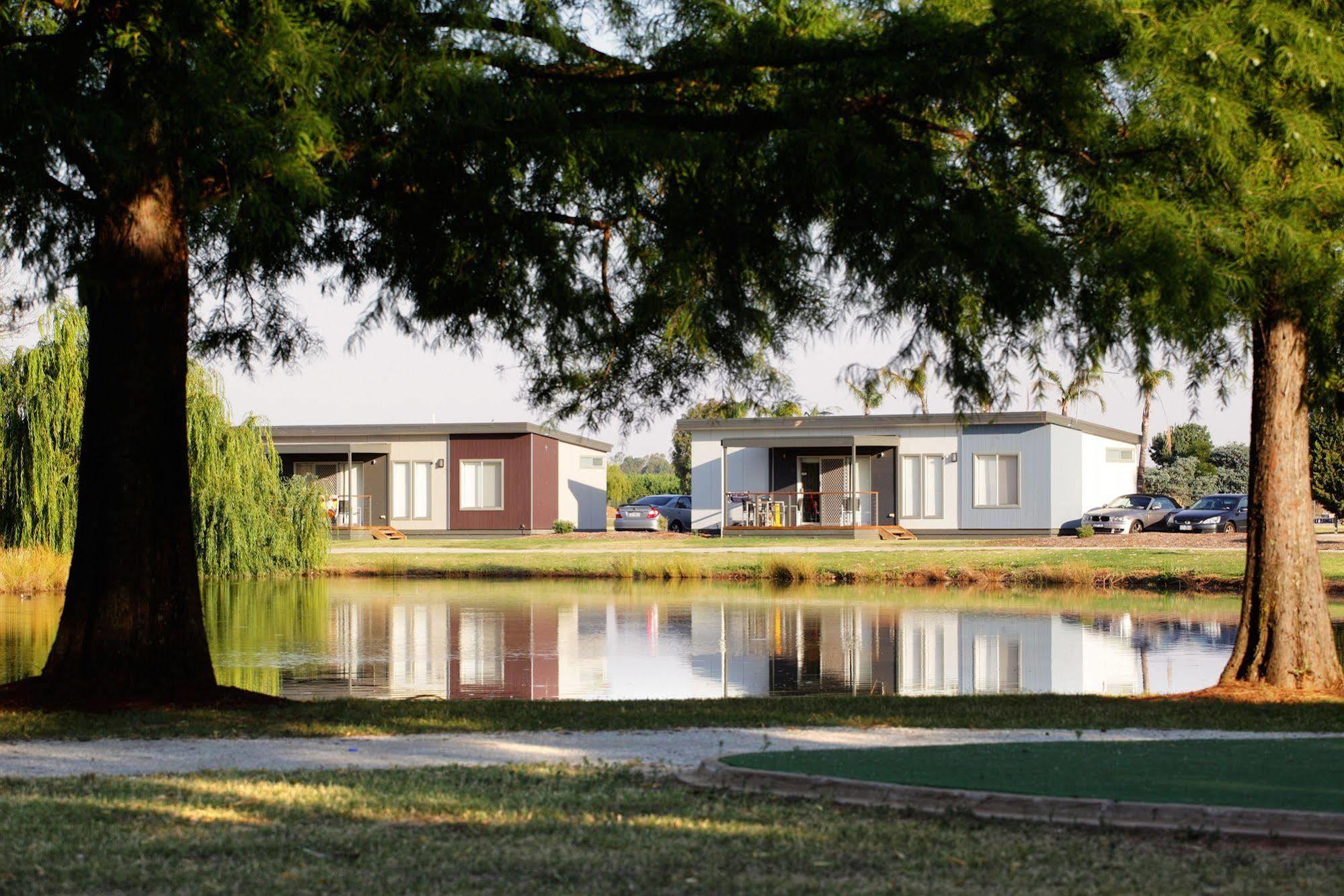 Racv Cobram Resort Экстерьер фото